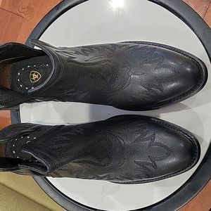Ariat boots for womans